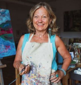 Holly Friesen cropped